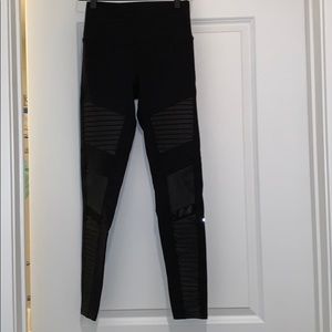 Alo high waisted Moto leggings